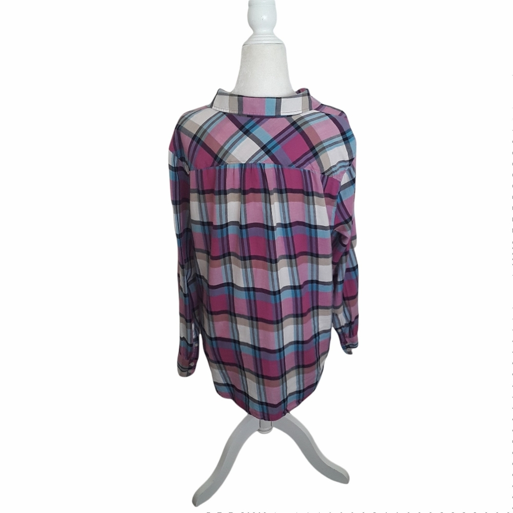 Talbots Large Multi-Colored Plaid Button-Down Cot… - image 2